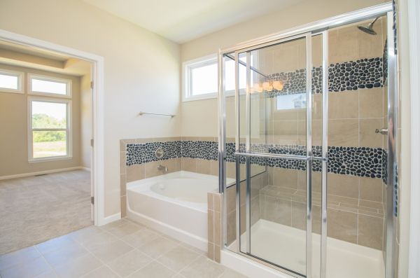 Cost of Shower Room Installation in Mount Dora